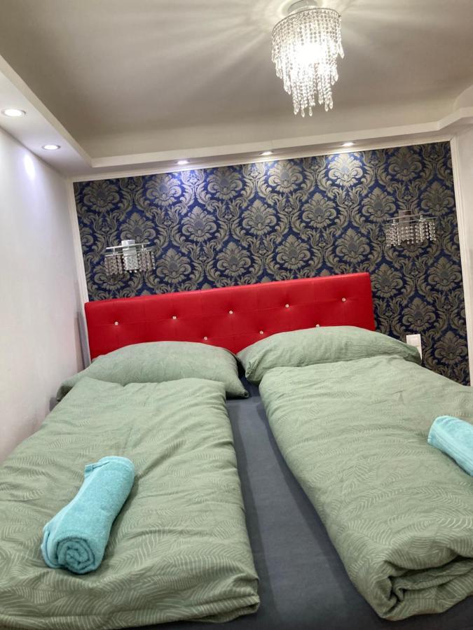 Apartment Roland Downtown - Akacfa *