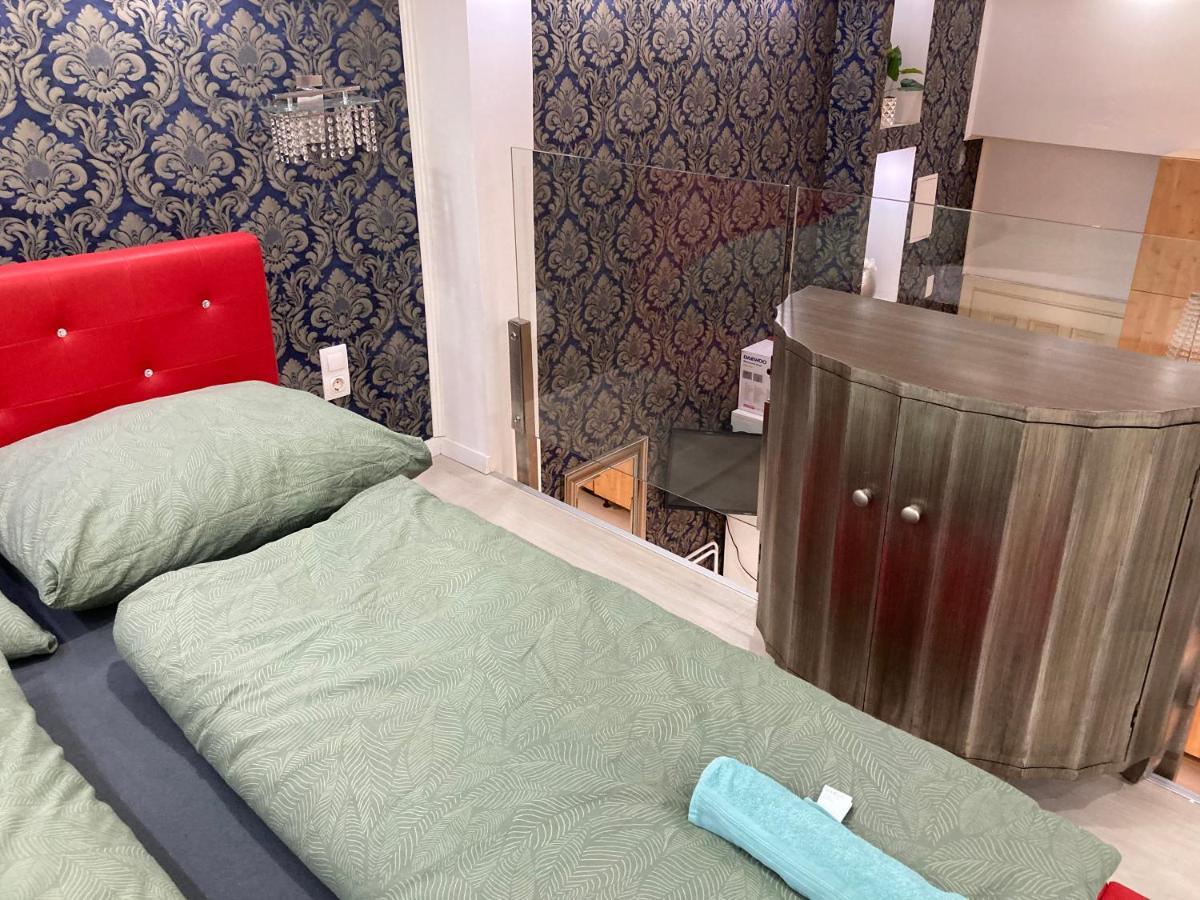 Apartamento Roland Downtown - Akacfa *